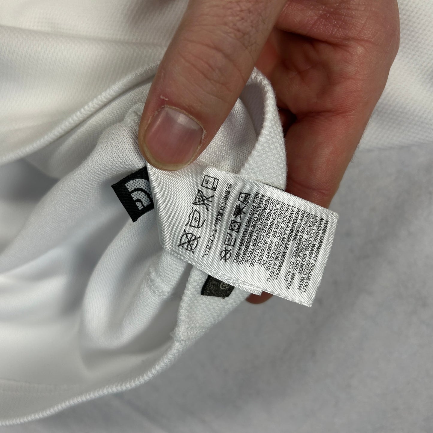 The North Face VaporWick Quarter-Zip Pullover Men's Large White Active Layer