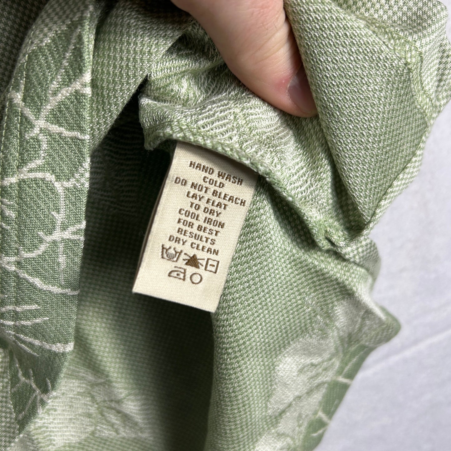 Pusser’s Tortola BVI Silk & Cotton Polo Shirt - Large - Sage Green Hibiscus Leaf Print