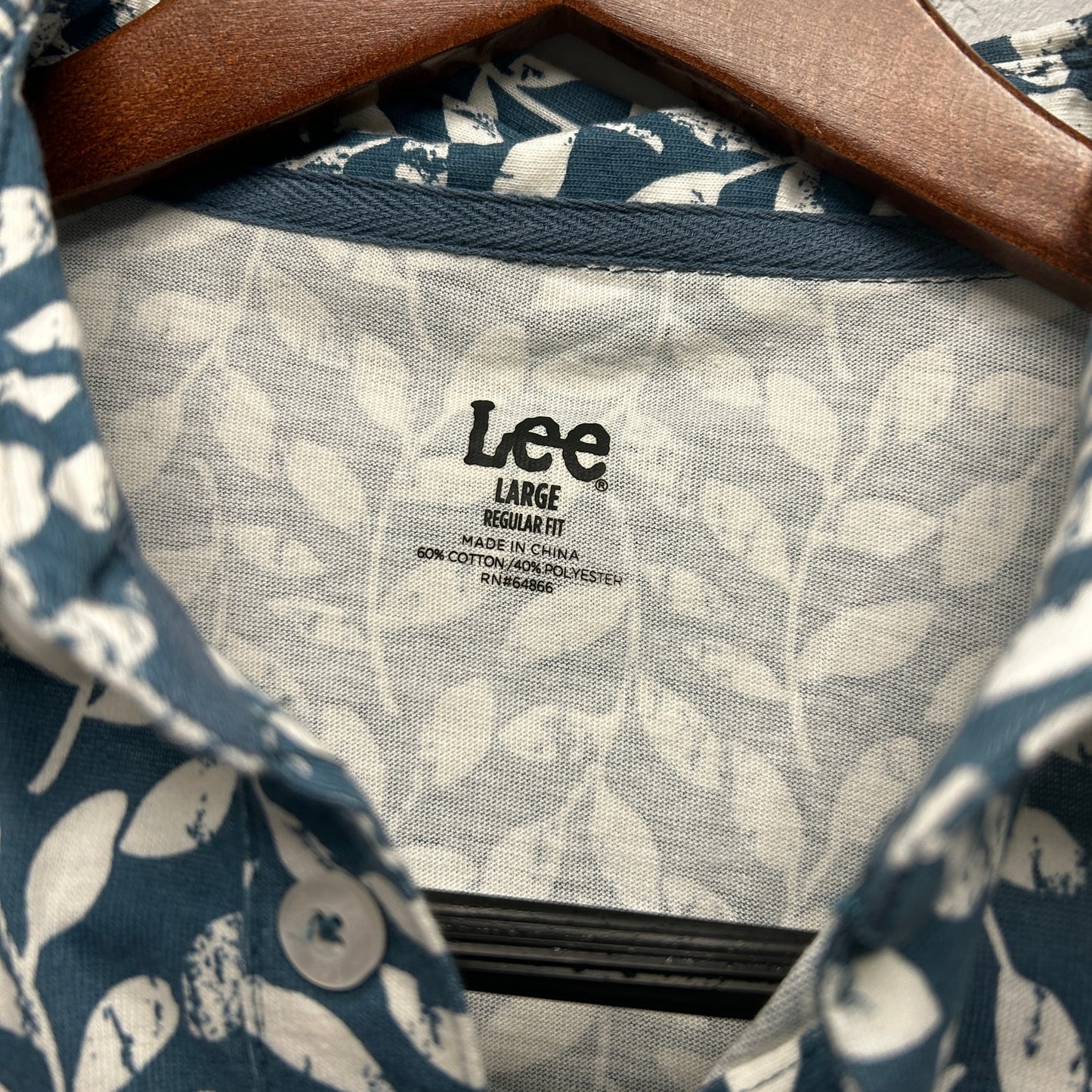 Lee Men's Large NWT Blue White Leaf Print Polo Shirt Size L