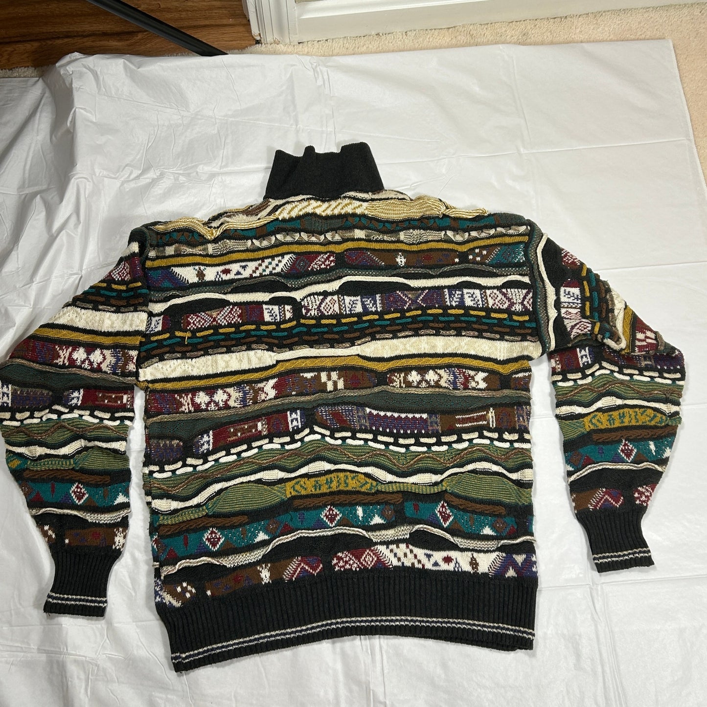 Brandini Le Collezioni Coogi Style Sweater, Size Medium, 3D Textured Knit