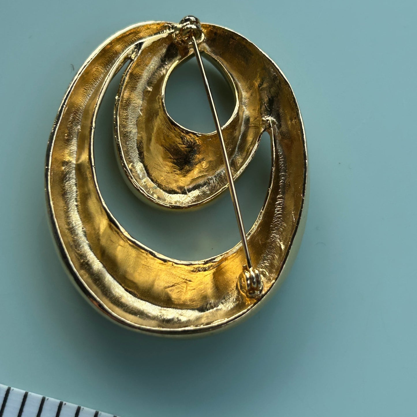 Vintage Monet Gold Tone Nested Oval Brooch | Polished Abstract Concentric Hoop Pin | Mid-Century Modern