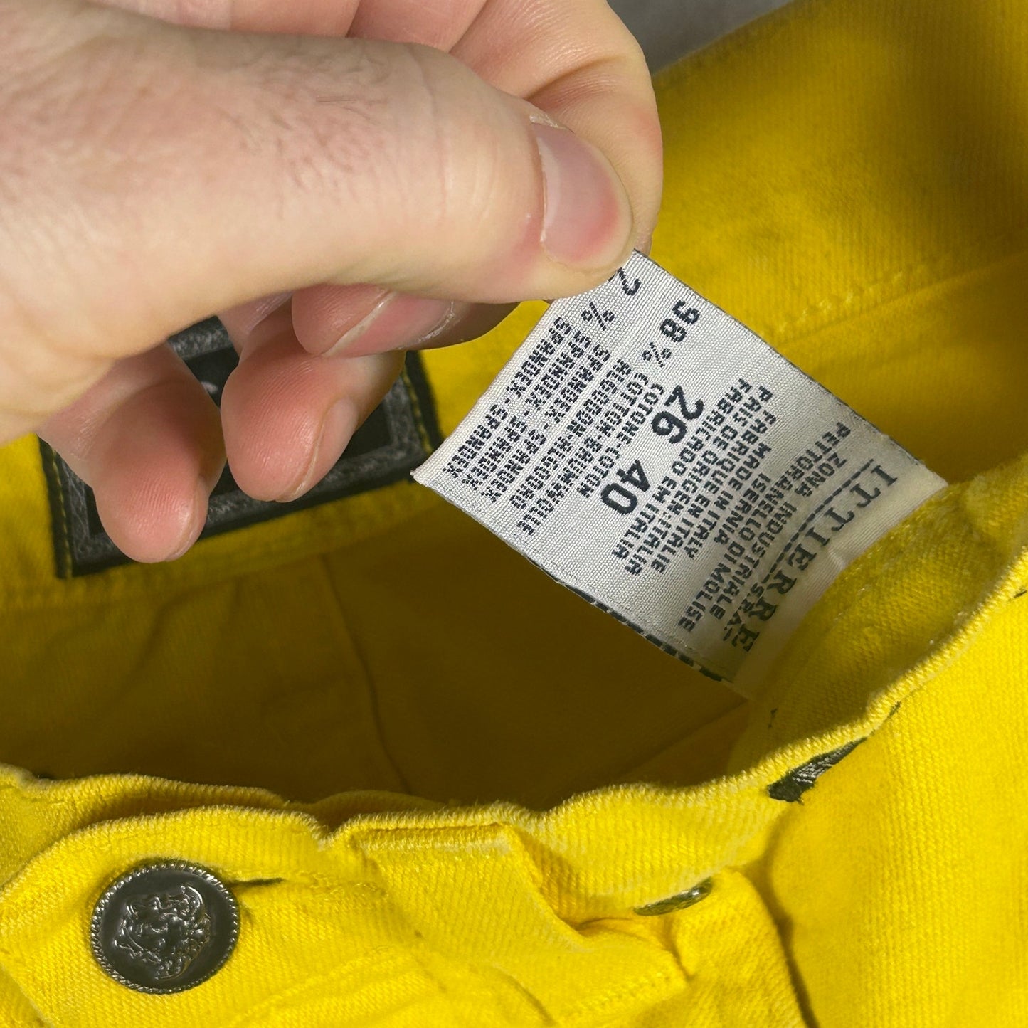 Vintage Versace Jeans Couture Men’s Size 26 Yellow High-Waisted Denim Jeans