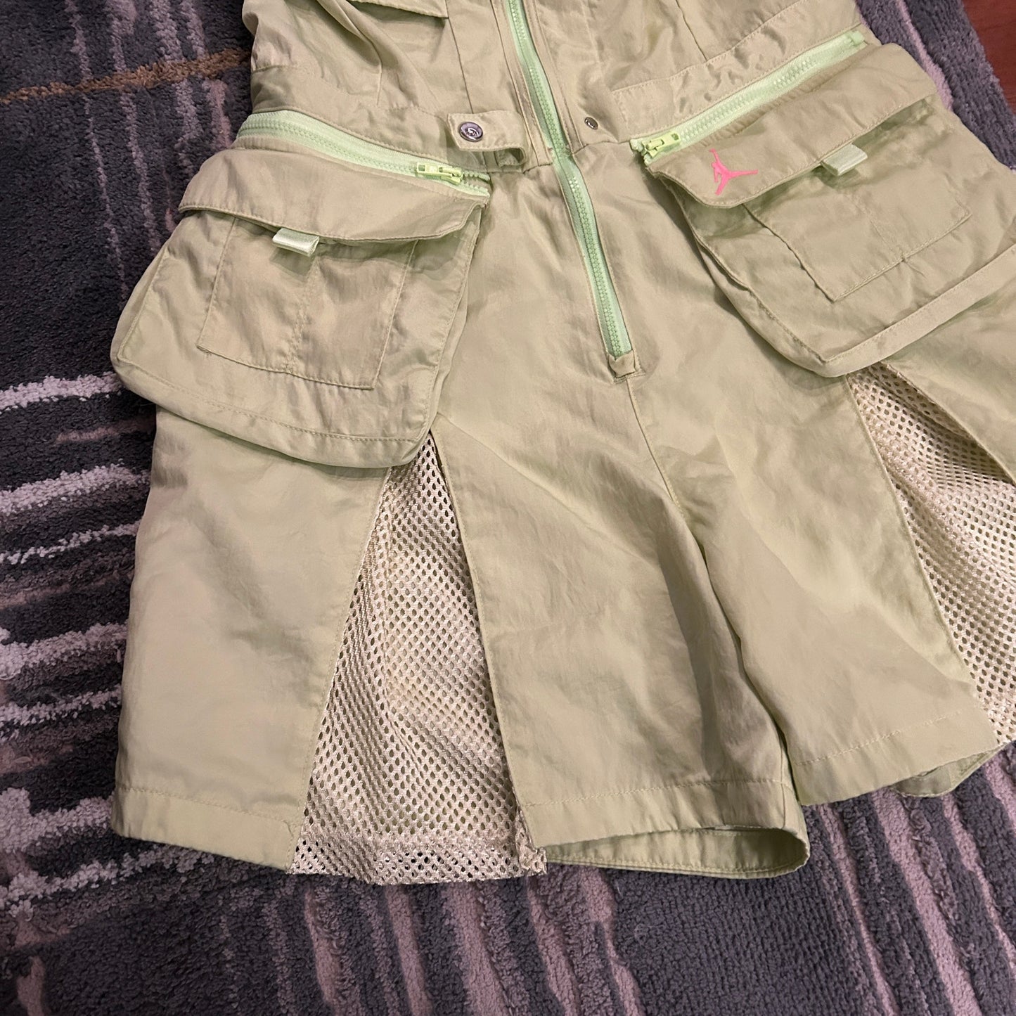 Zoom Jordan Women's Air Jordan Heatwave Flightsuit 'Limelight', XS
