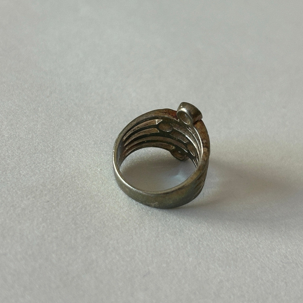 Silver-Tone Multi-Band Ring 4 Clear Stone Accents Size 6.5/7