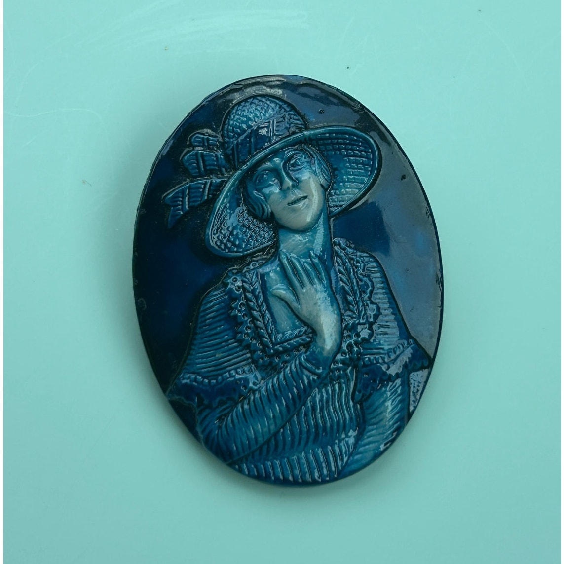 Vintage Art Deco Revival Blue Resin Cameo Brooch, Flapper Girl, Made in Israel
