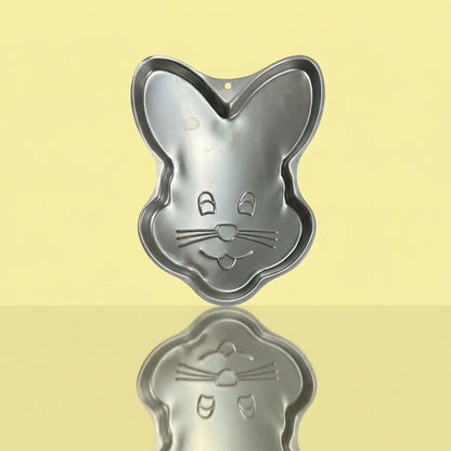 Vintage Wilton Easter Bunny Rabbit Cake Pan | Aluminum Mold | Spring Bakeware