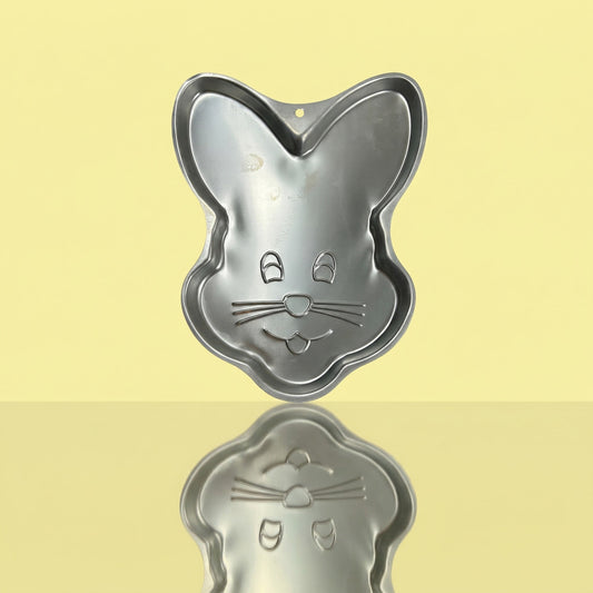 Vintage Wilton Easter Bunny Rabbit Cake Pan | Aluminum Mold | Spring Bakeware