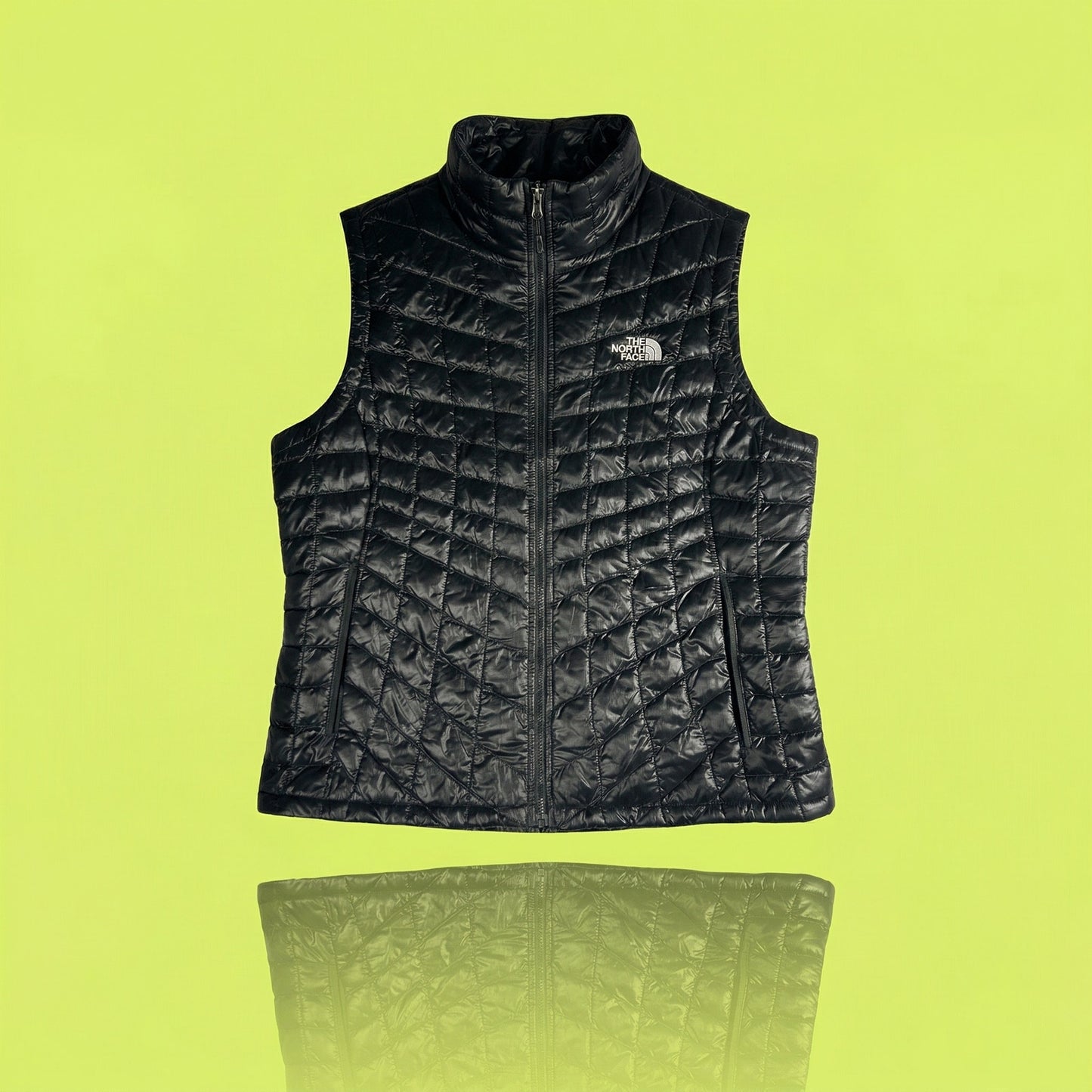 The North Face Women's Large Black Puffer Vest - 700 Down Fill Nuptse Style Winter Shell