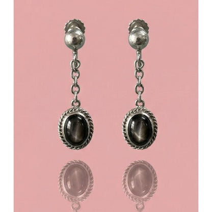 Vintage Black Star Sapphire Screw-Back Earrings