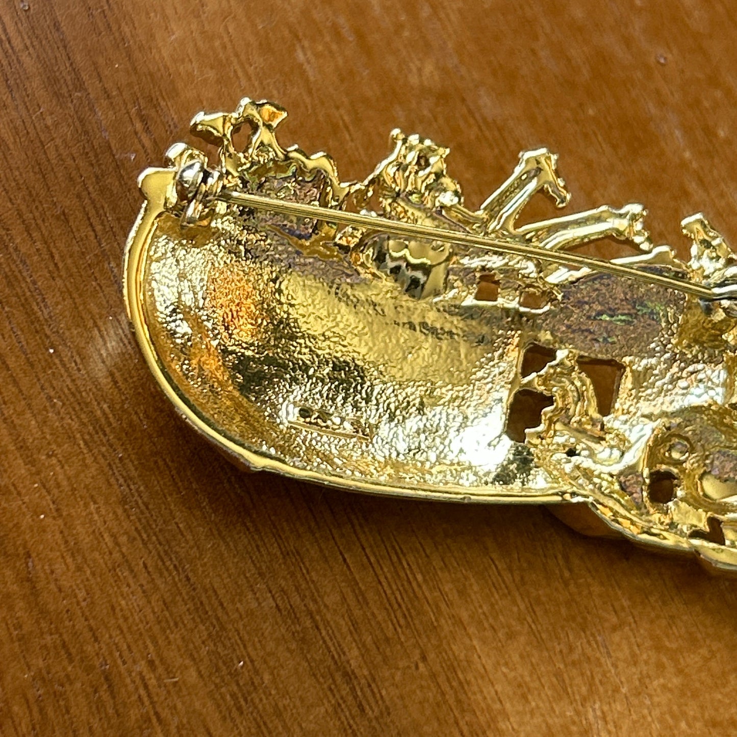 Vintage Noah’s Ark Gold-Tone Brooch, Detailed 3D Animal Figural Pin, Religious