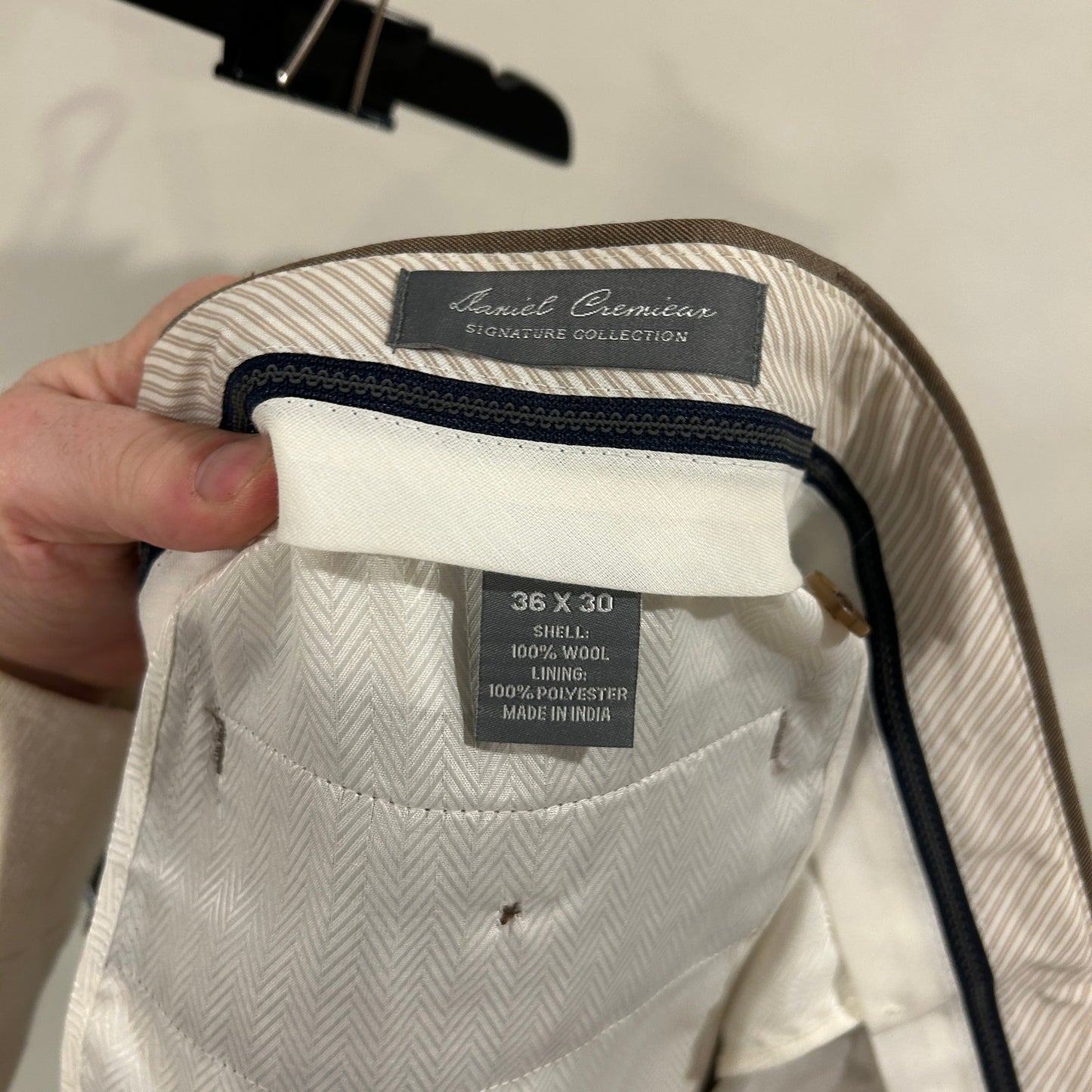 NWT Daniel Cremieux Signature Collection Pleated Dress Pants - 36x30 - Tan