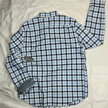 Nautica Classic Fit Plaid Button Down Shirt Size XL | Blue & White Stretch