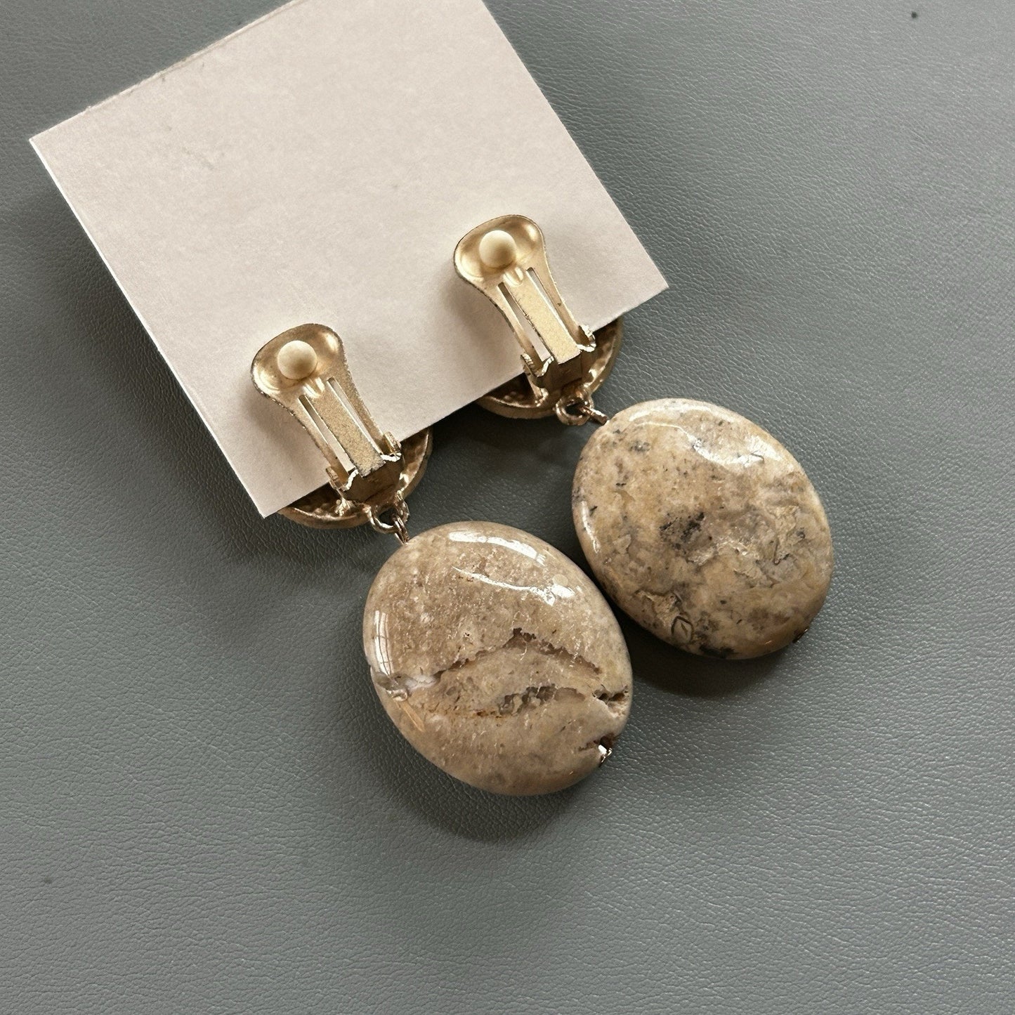 Handcrafted Oval Stone Metal Dangle Earrings Clip-On Beige Gold for Women