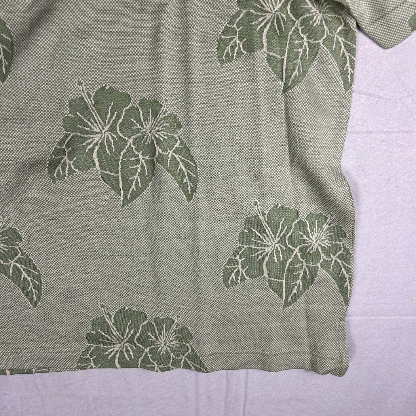 Pusser’s Tortola BVI Silk & Cotton Polo Shirt - Large - Sage Green Hibiscus Leaf Print