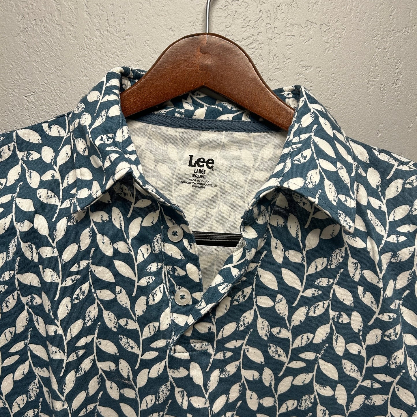 Lee Men's Large NWT Blue White Leaf Print Polo Shirt Size L