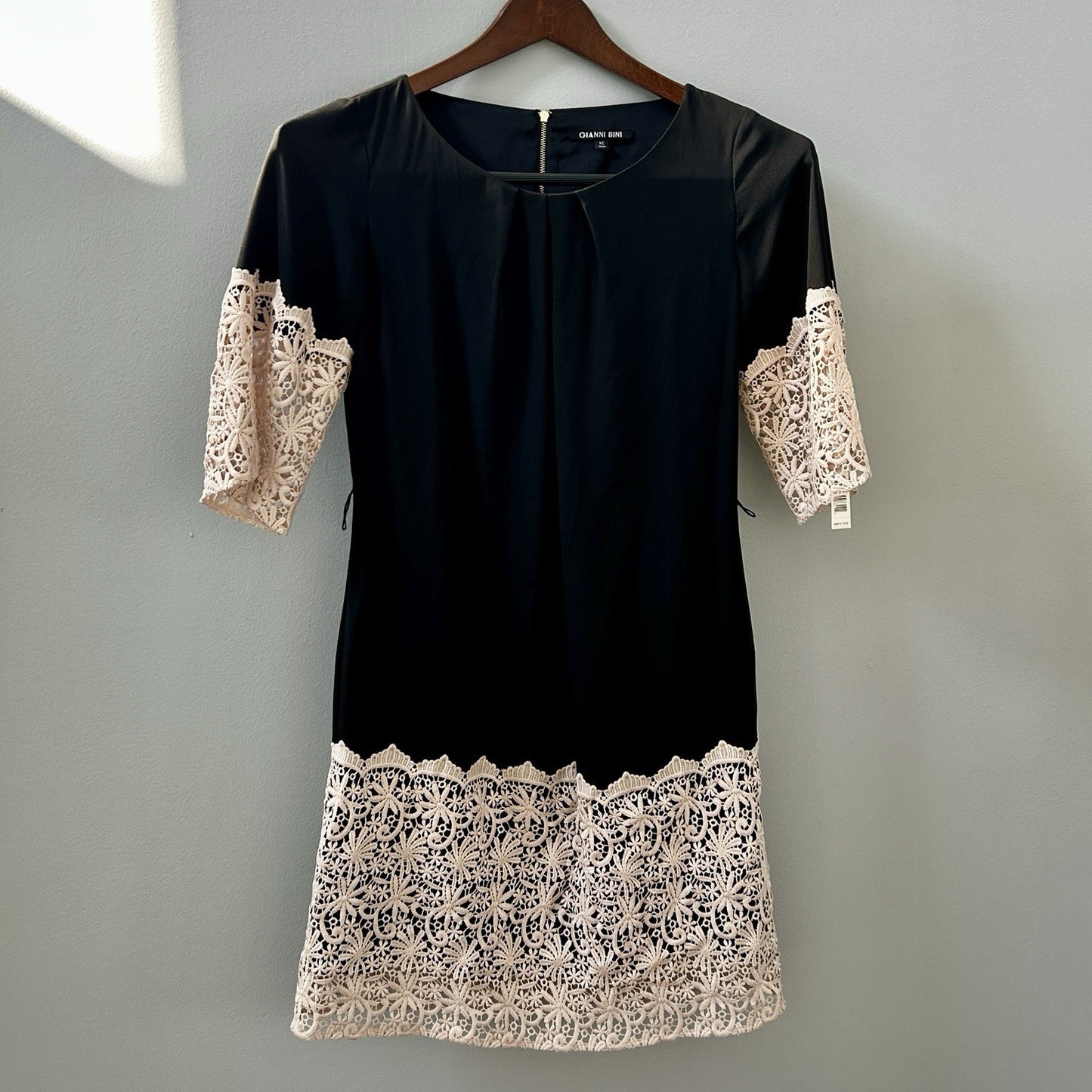 Gianni Bini Black Beige Lace Sheath Dress, Short, XS, Half Sleeve