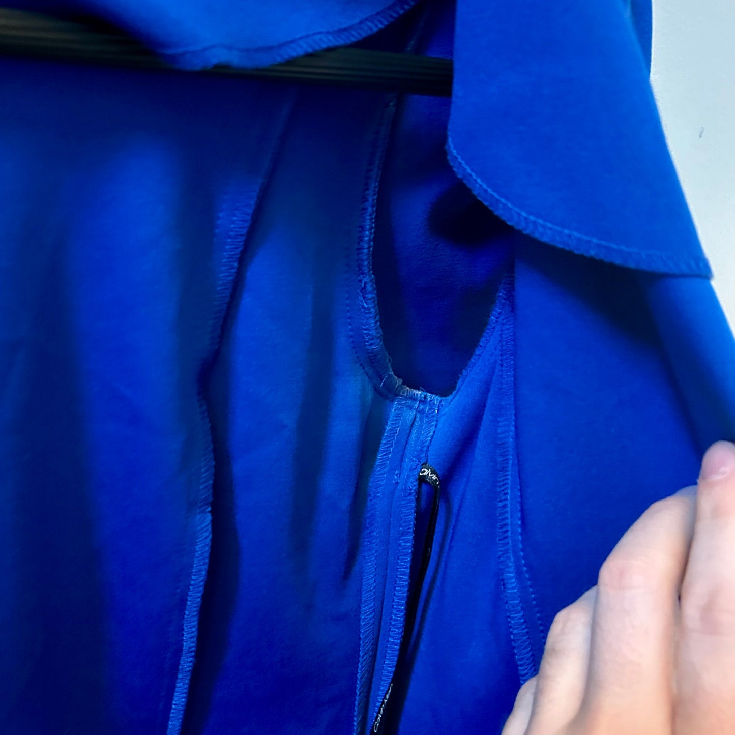 Calvin Klein Royal Blue Sheath Dress Size 4 Tulip Cap Sleeve