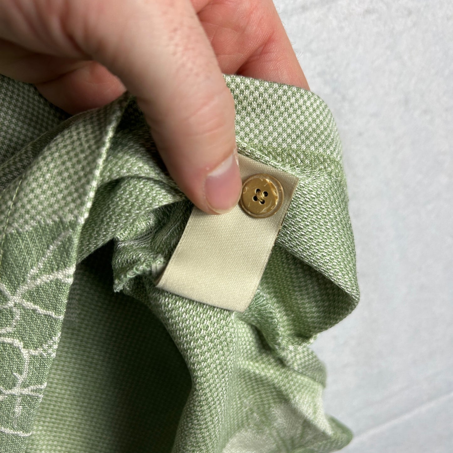 Pusser’s Tortola BVI Silk & Cotton Polo Shirt - Large - Sage Green Hibiscus Leaf Print