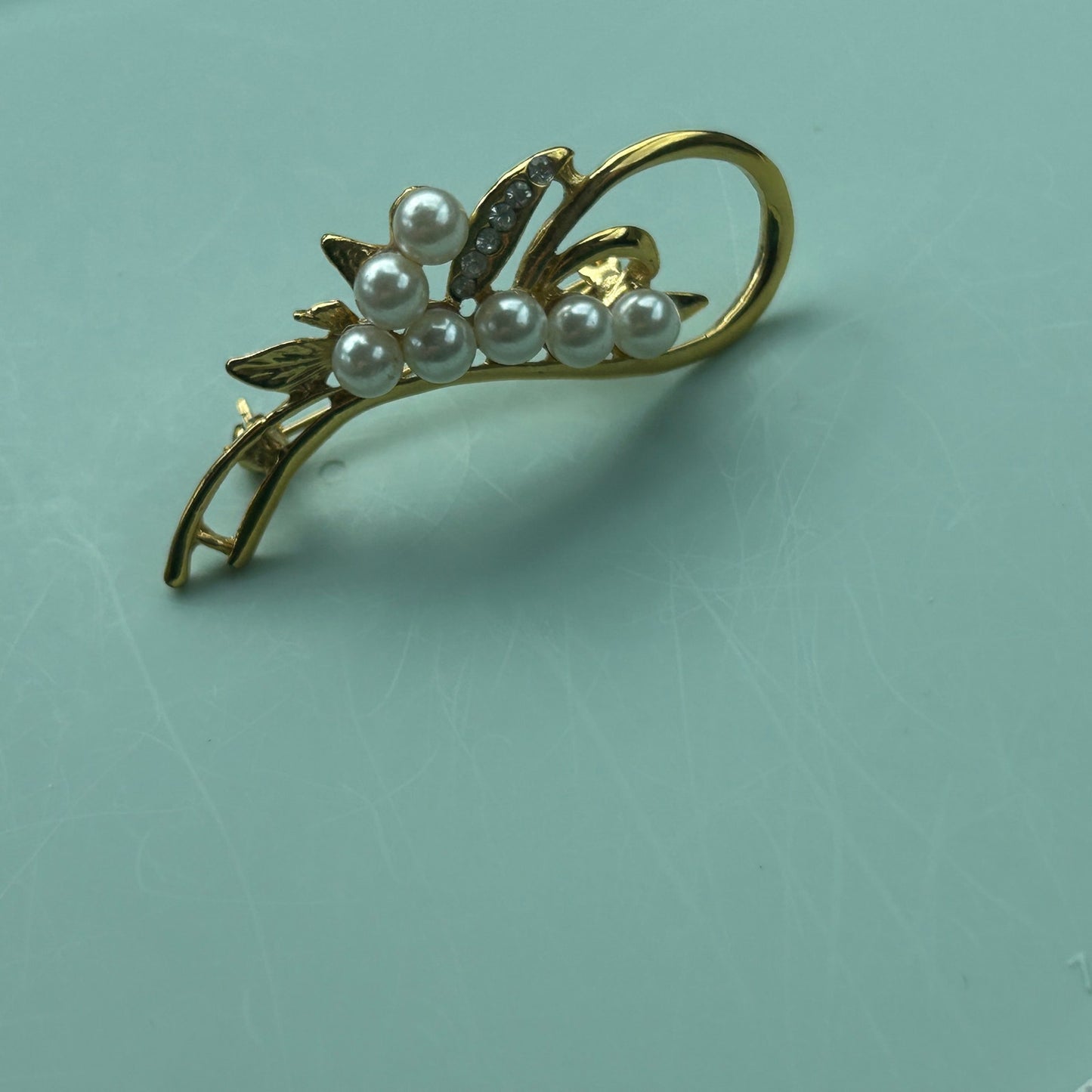 Vintage Faux Pearl & Rhinestone Swirl Brooch | Gold-Tone Floral Spray Pin