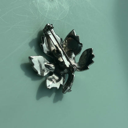Vintage Silver-Tone Leaf Brooch | Textured Maple Leaf Pin | Mid-Century Jewelry