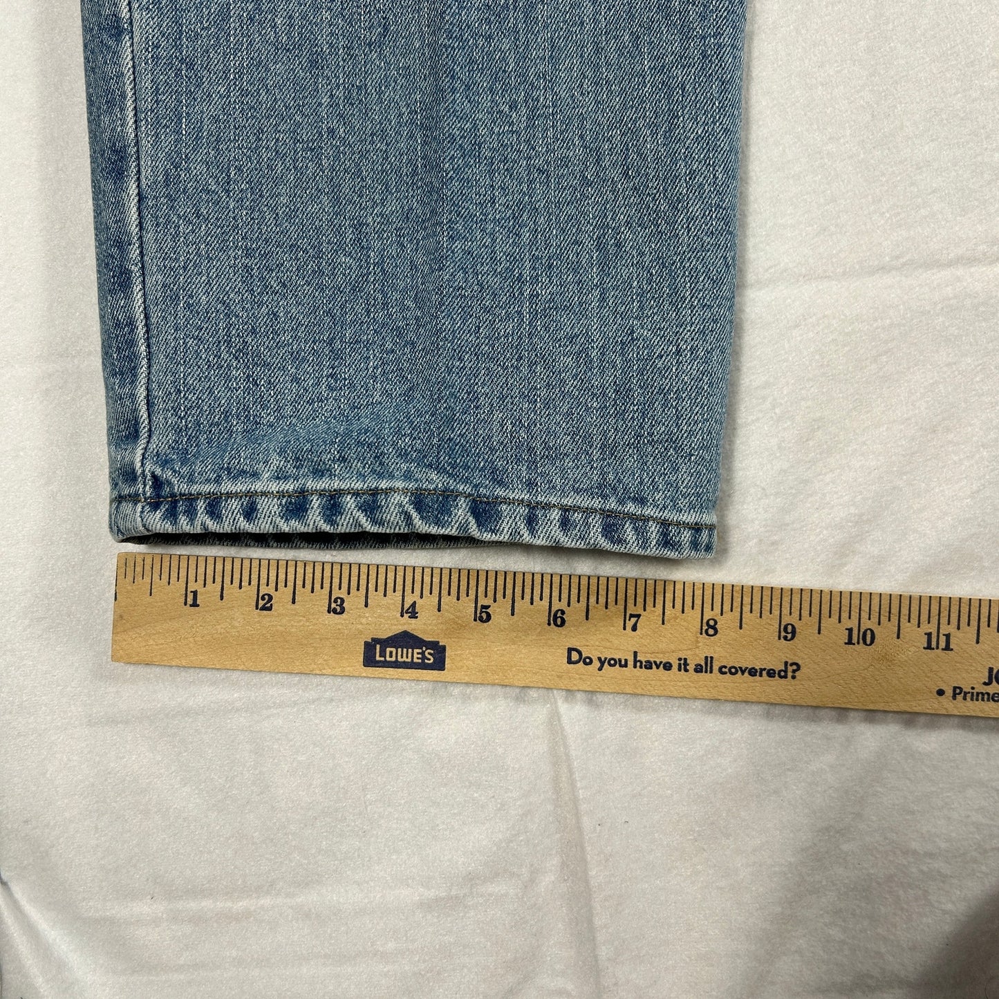 Eddie Bauer Classic Fit Straight Leg Jeans - Medium Wash Denim - Men’s 35 x 30