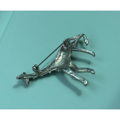 Vintage Silver Tone Textured Giraffe Brooch - Mid-Century Animal Safari Pin