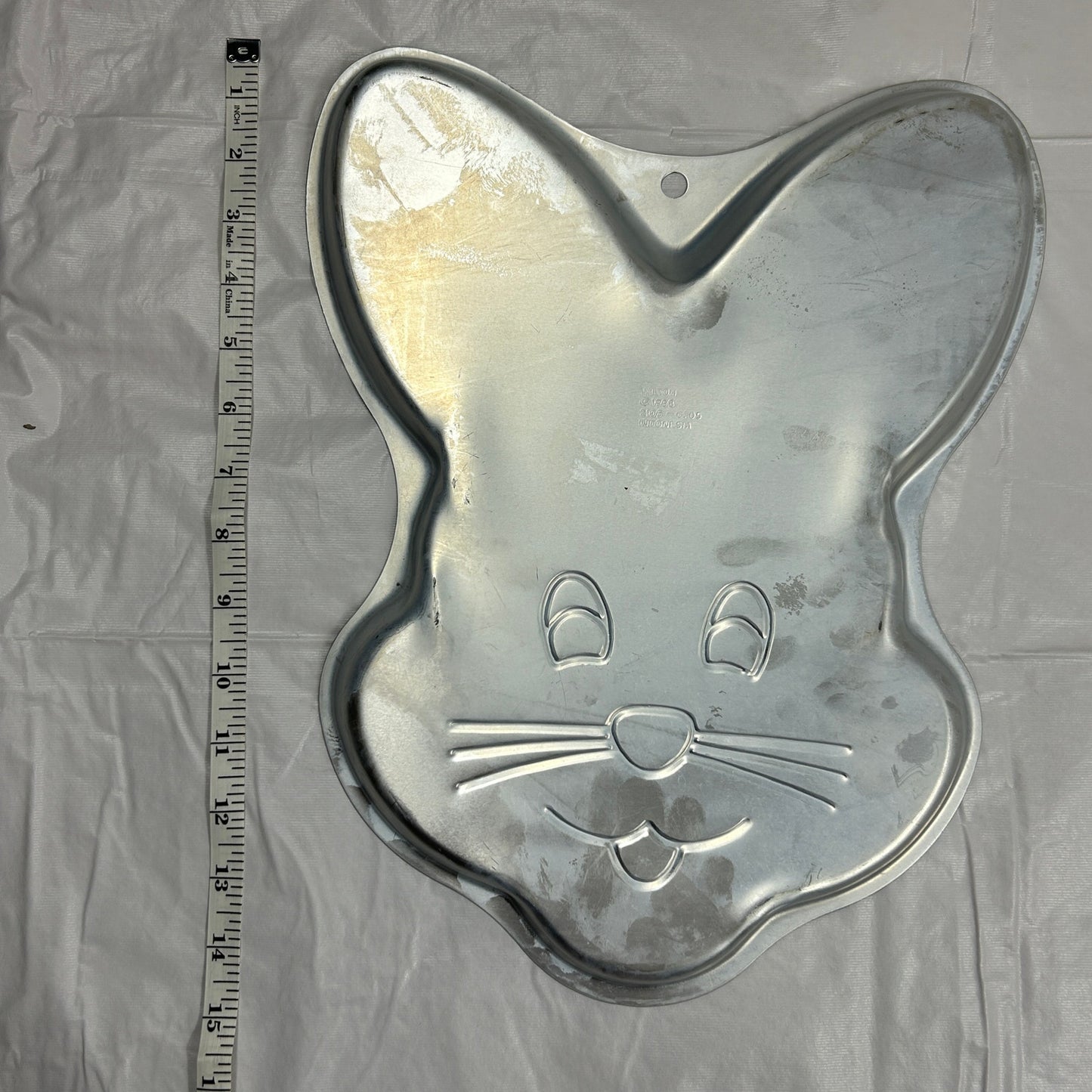 Vintage Wilton Easter Bunny Rabbit Cake Pan | Aluminum Mold | Spring Bakeware