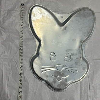 Vintage Wilton Easter Bunny Rabbit Cake Pan | Aluminum Mold | Spring Bakeware