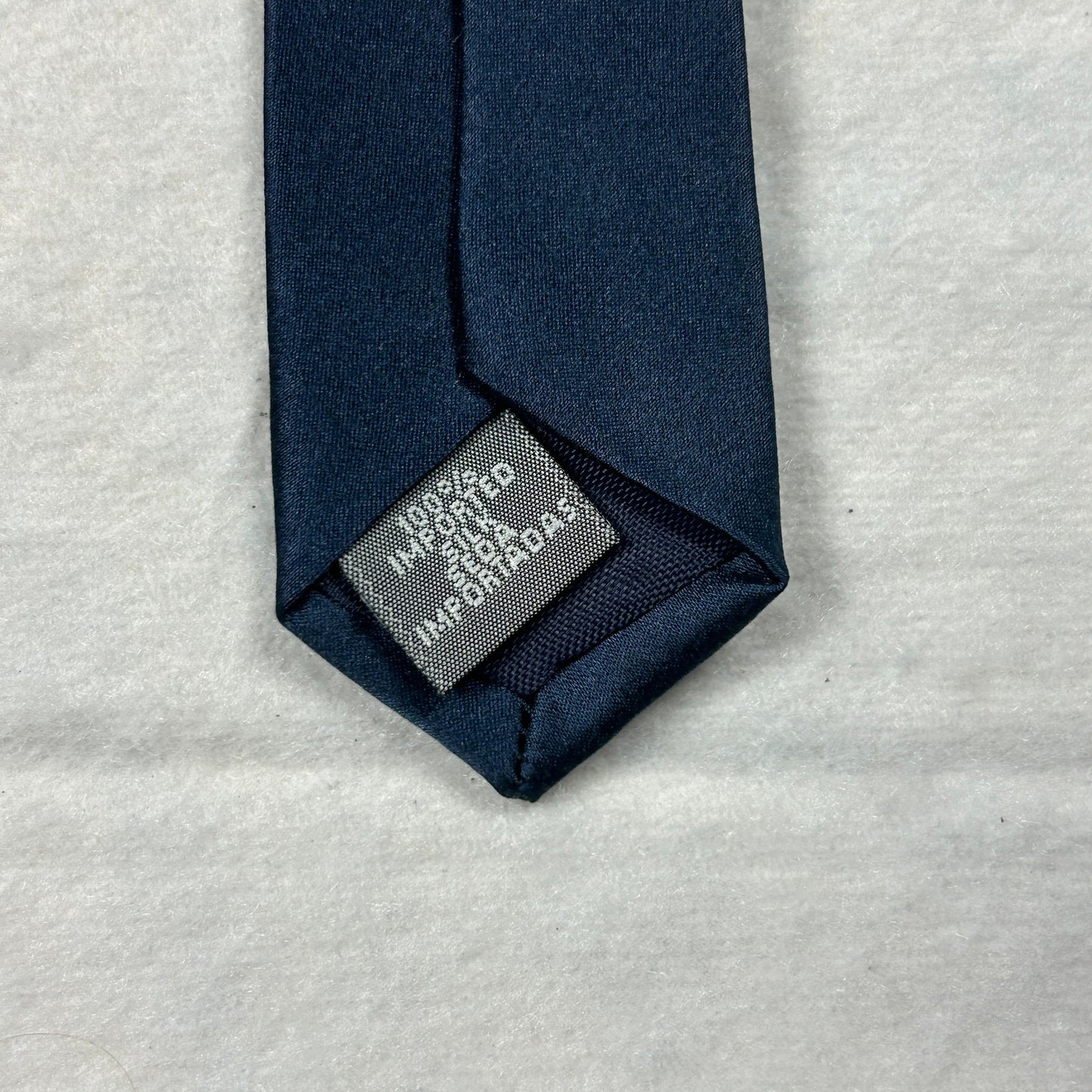 Gianfranco Ruffini Italy Men’s Silk Tie - Solid Navy Blue - Elegant Formal Necktie