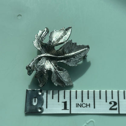Vintage Silver-Tone Leaf Brooch | Textured Maple Leaf Pin | Mid-Century Jewelry