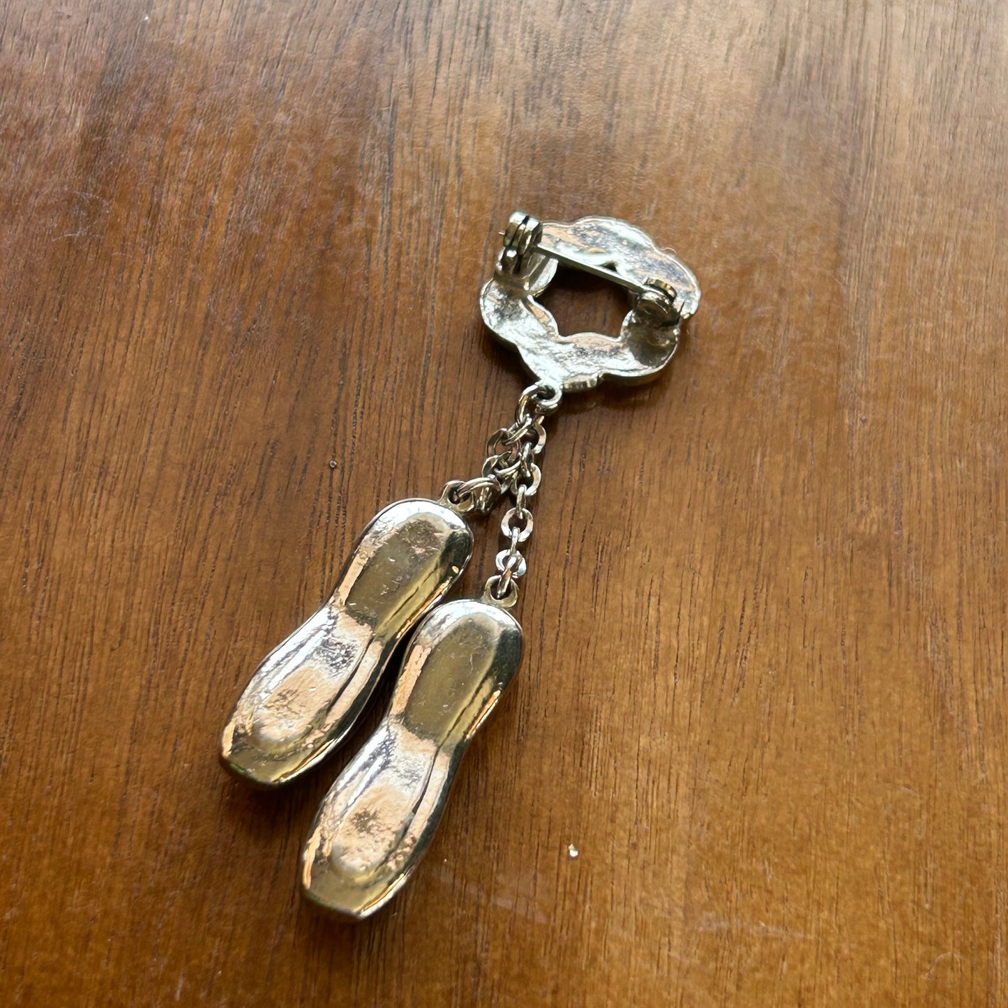 Vintage Silver Tone Ballerina Slipper Brooch, Dangling Ballet Flat Charm Pin