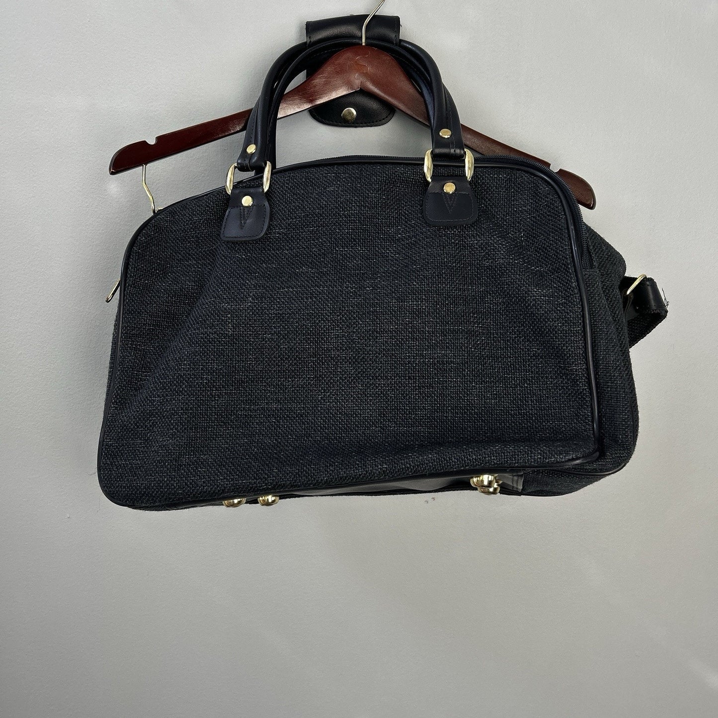 Vitali Black Duffle Bag Adjustable Straps Zipper Closure Carry Handles Unisex