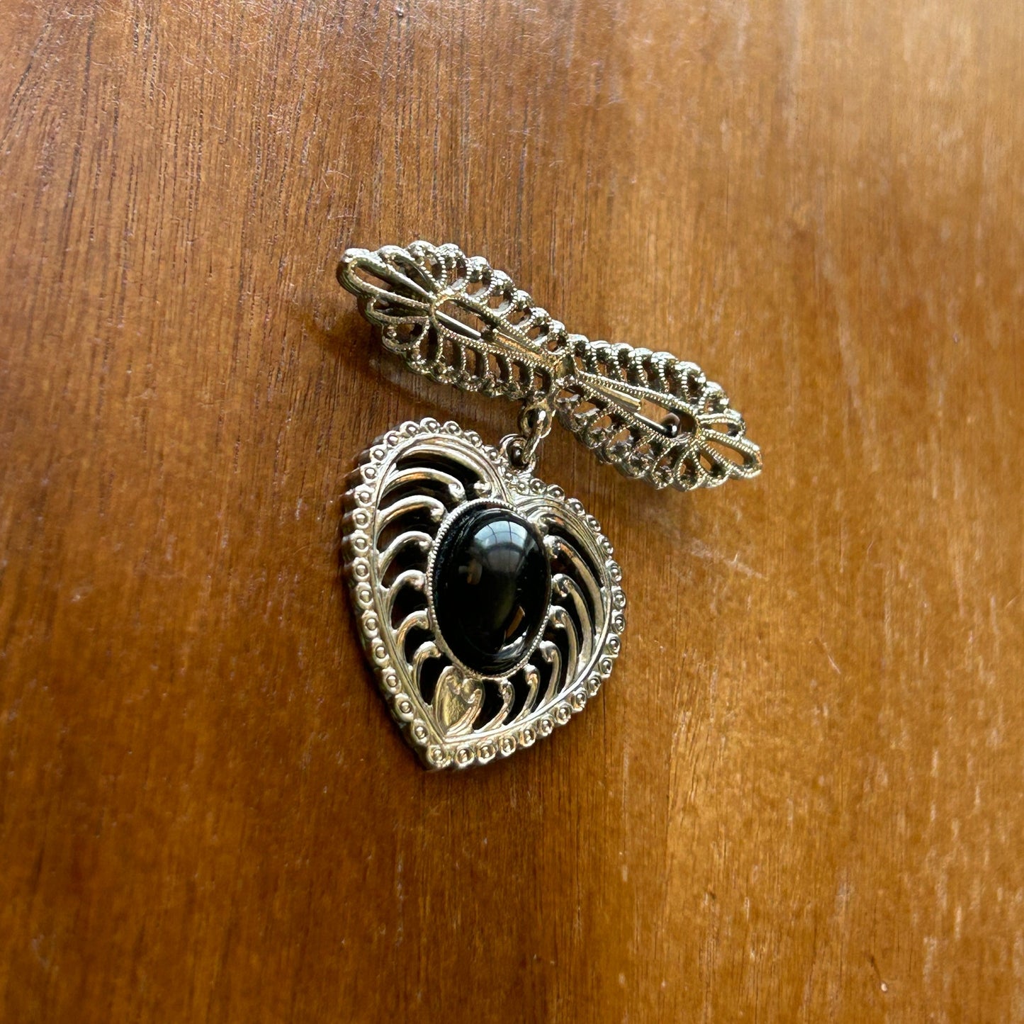 Vintage Art Deco Filigree Heart & Bar Brooch | Silver Black Cabochon Dangle Pin