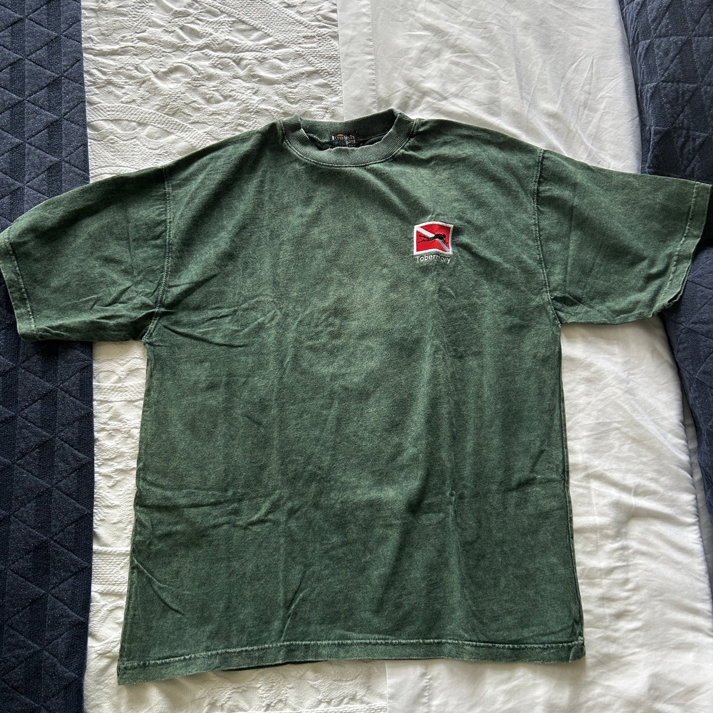 Vintage Tobermory Scuba Diving T-Shirt | Large | Washed Forest Green | Nautical