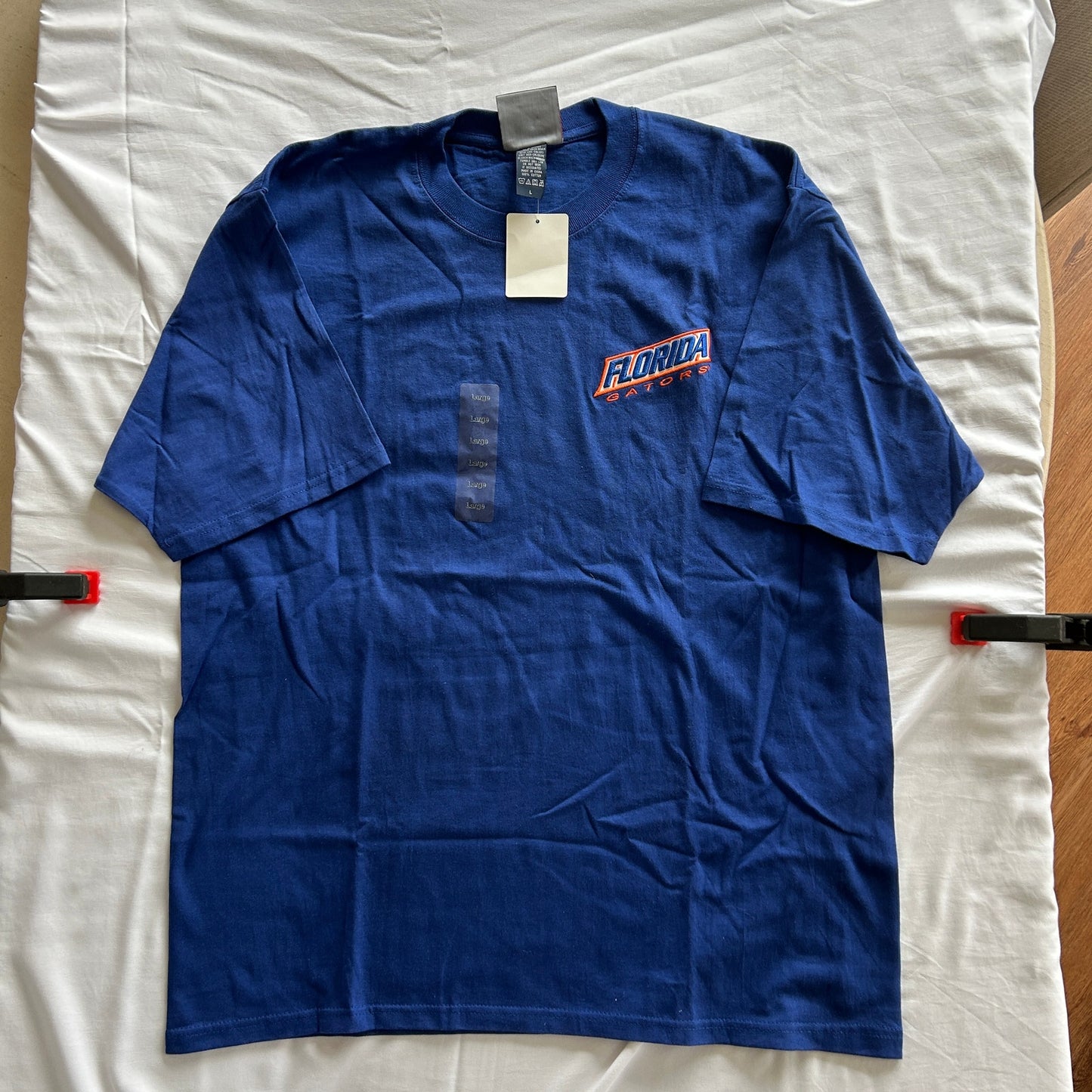 NWT Florida Gators Officially Licensed T-Shirt Size Large, Cadre Blue College