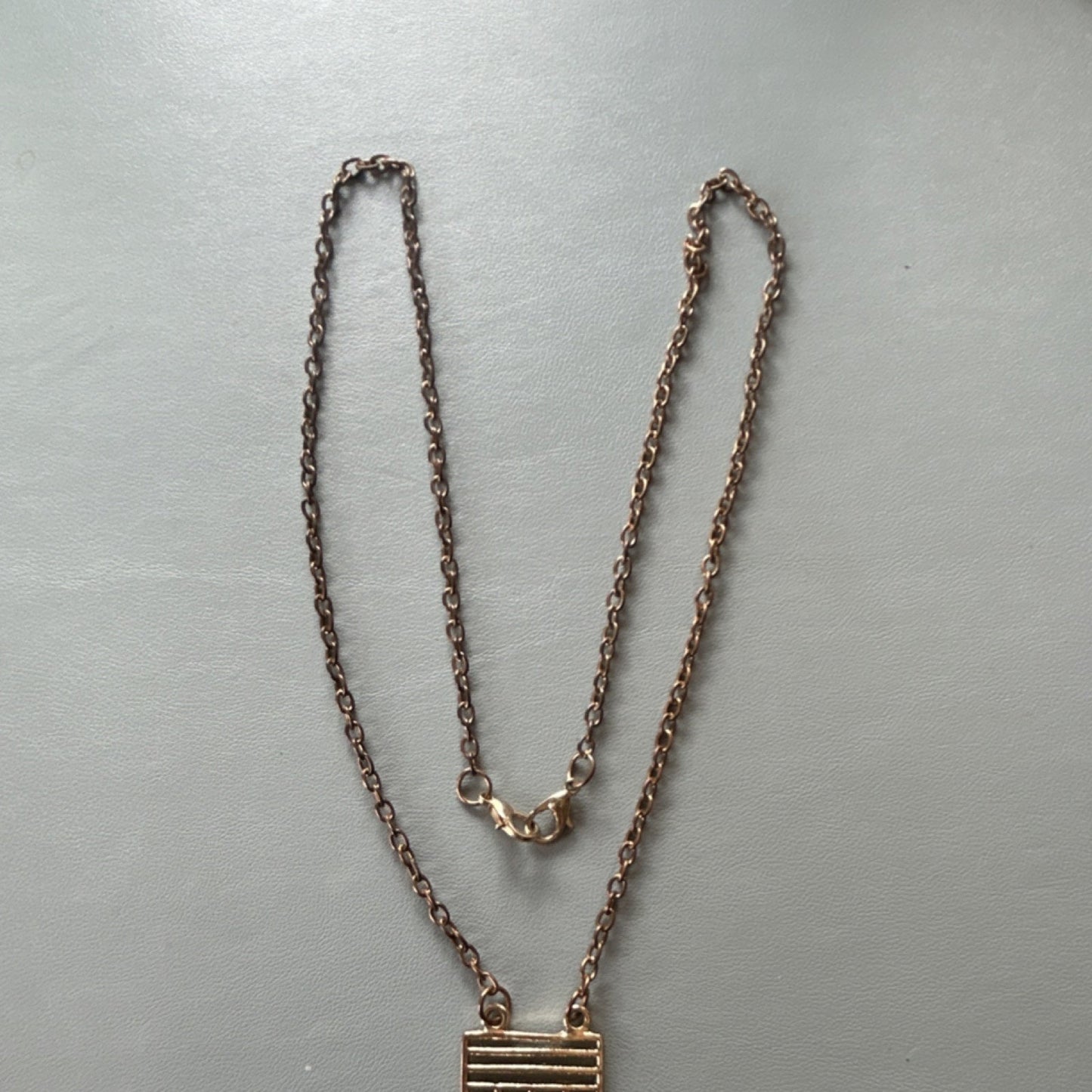 Gold Tone Tassel Pendant Necklace Blue Turquoise Glass Beads Cable Chain