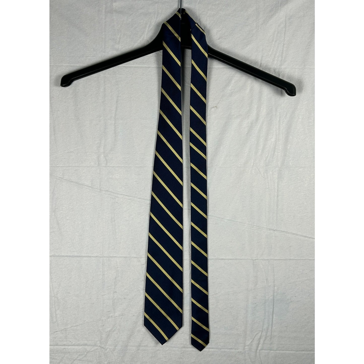 Brooks Brothers Men’s Silk Tie, Navy Blue & Gold Repp Stripe - Made in New York
