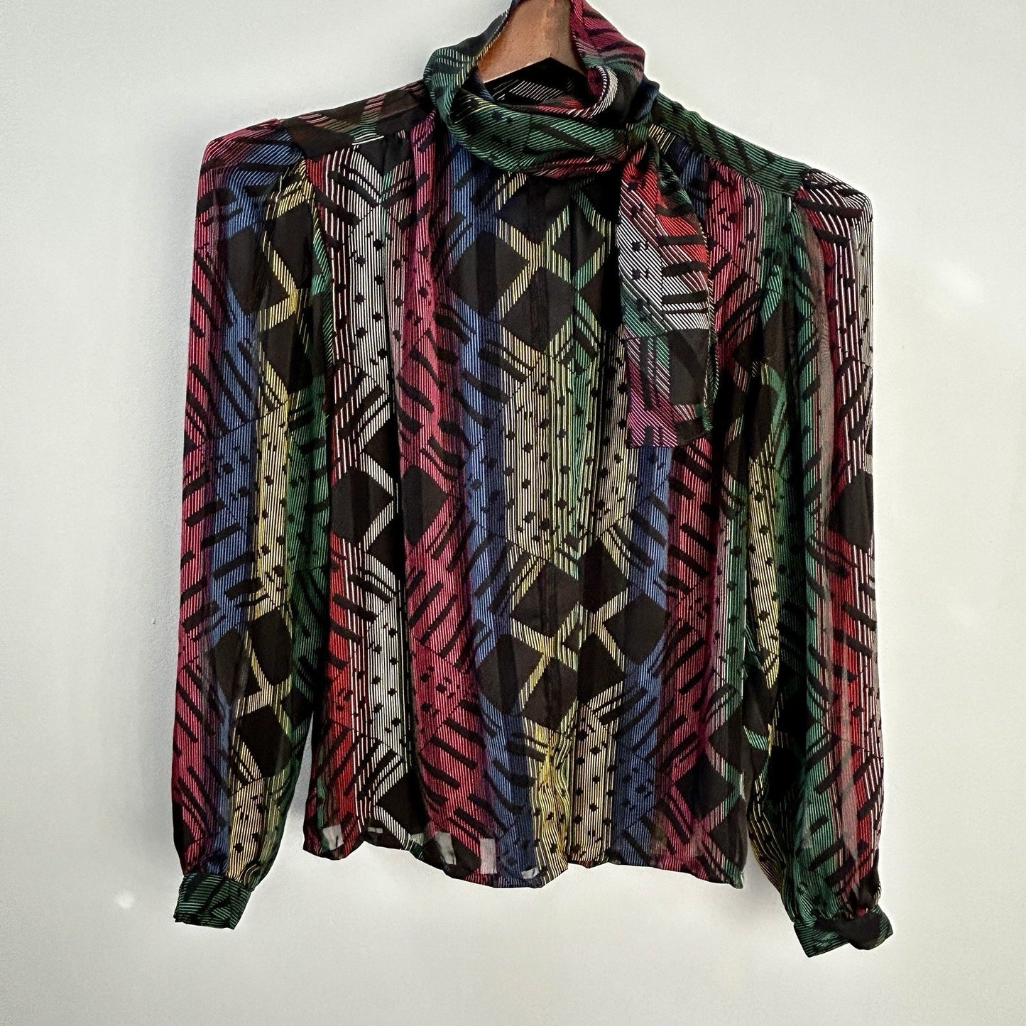NICOLA Multicolor Geometric Chiffon Tie Neck Long Sleeve Blouse Size 8 Polyester