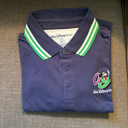 NWT Walt Disney World 2009 Mickey Mouse Embroidered Polo Shirt – Navy Blue Stretch Pique – Size XL