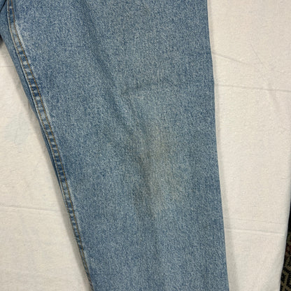 Eddie Bauer Classic Fit Light Wash Jeans, Men’s 35x30, Heavyweight Denim E4433