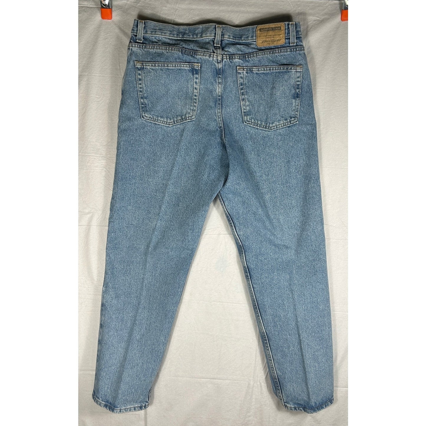 Eddie Bauer Classic Fit Light Wash Jeans, Men’s 35x30, Heavyweight Denim E4433
