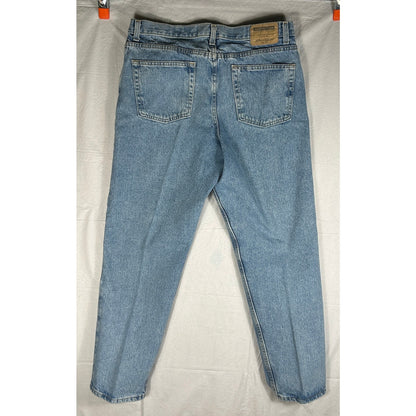 Eddie Bauer Classic Fit Light Wash Jeans, Men’s 35x30, Heavyweight Denim E4433