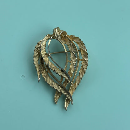 Vintage Gold-Tone Textured Leaf Wreath Brooch, BSK Signed Fall Fashion Pin
