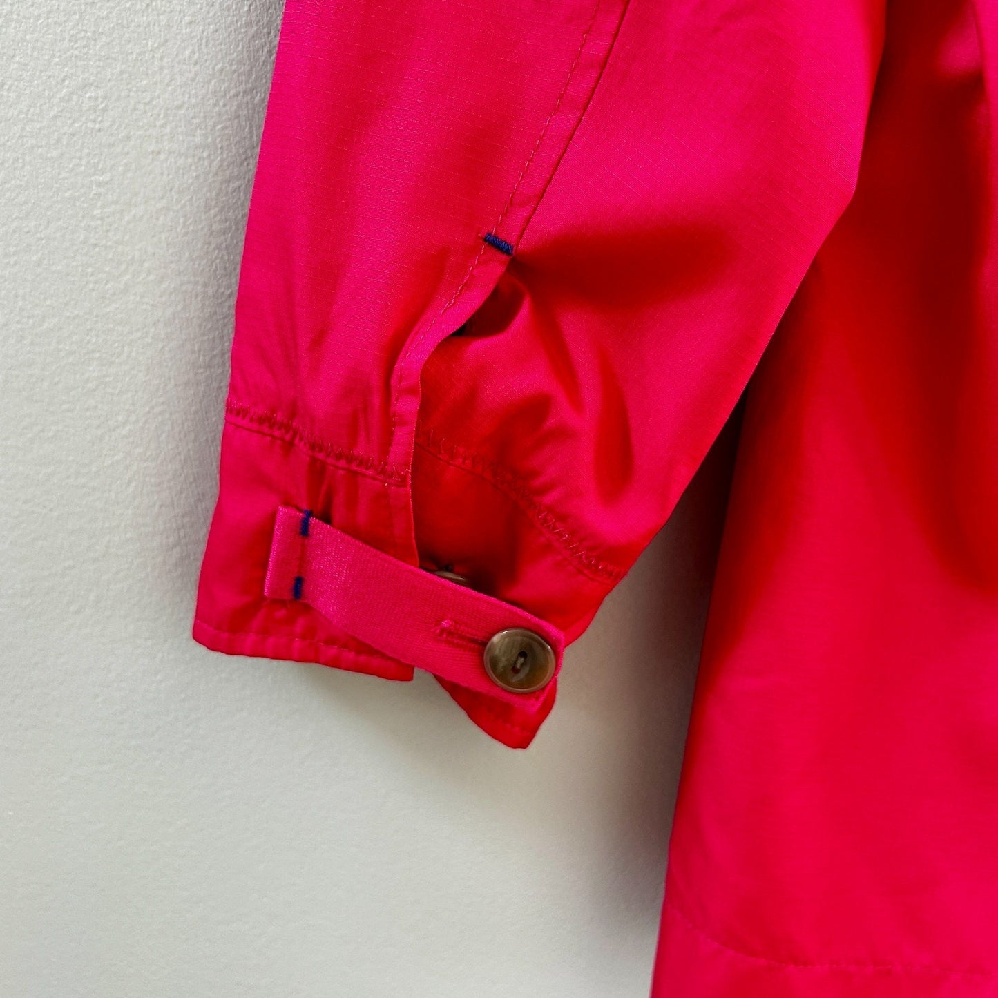 Lands' End Women's Squall Rain Jacket – Vibrant Pink – Size Small (6-8)
