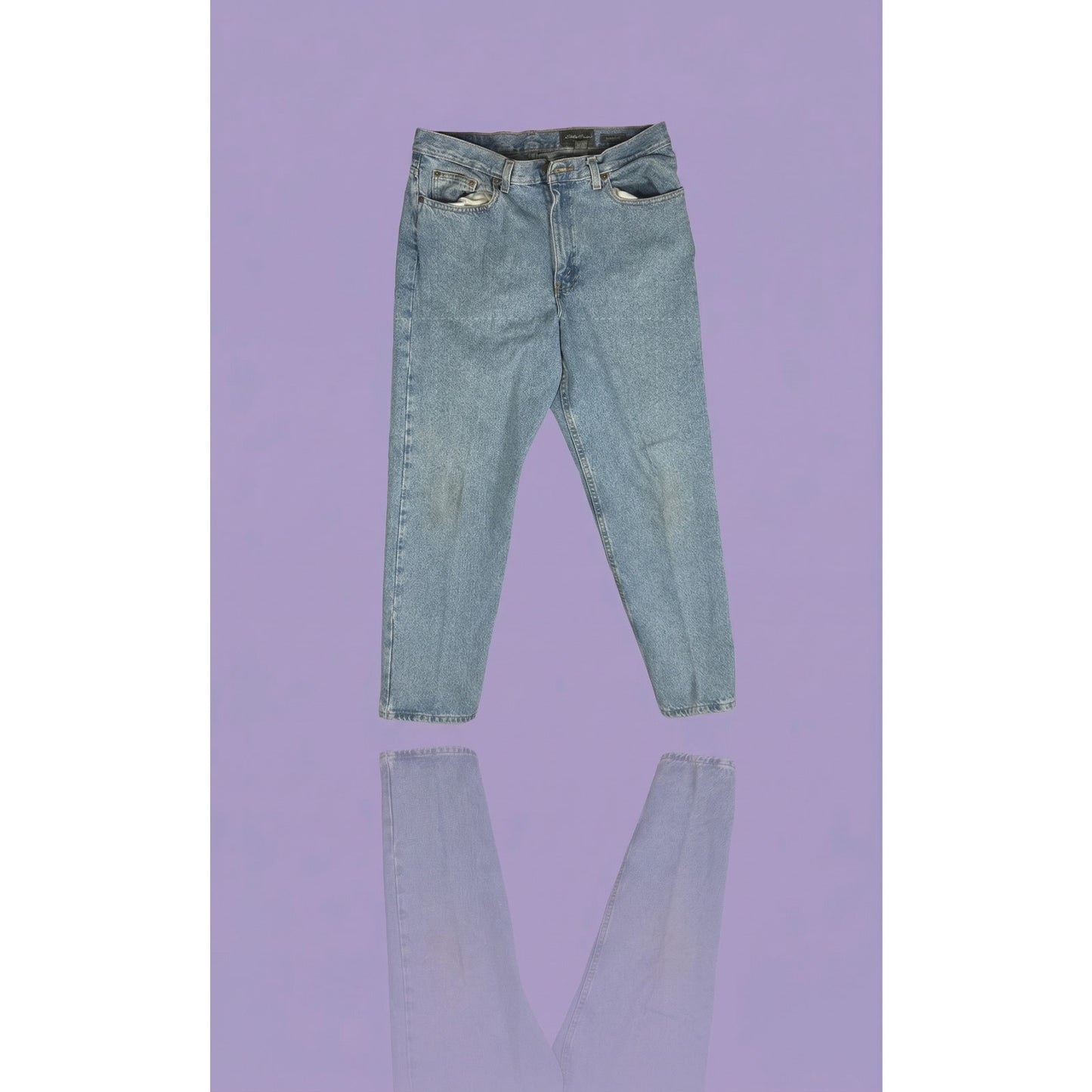Eddie Bauer Classic Fit Light Wash Jeans, Men’s 35x30, Heavyweight Denim E4433