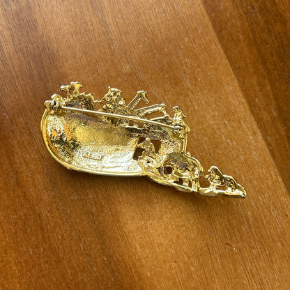 Vintage Noah’s Ark Gold-Tone Brooch, Detailed 3D Animal Figural Pin, Religious