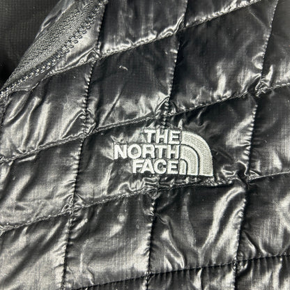 The North Face Women's Large Black Puffer Vest - 700 Down Fill Nuptse Style Winter Shell
