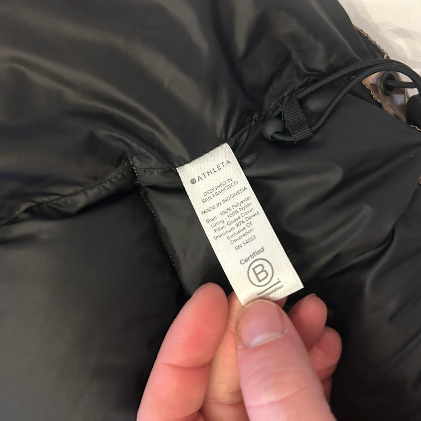 Athleta Metallic Bronze "Lofty" Puffer Jacket Size Small