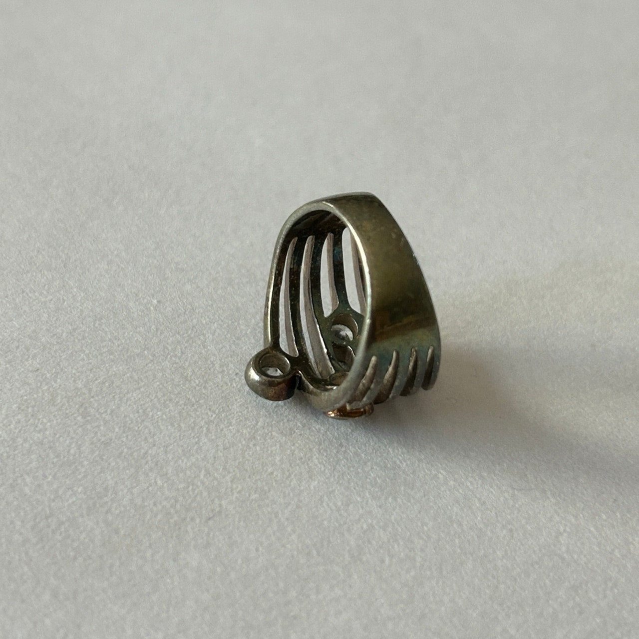 Silver-Tone Multi-Band Ring 4 Clear Stone Accents Size 6.5/7