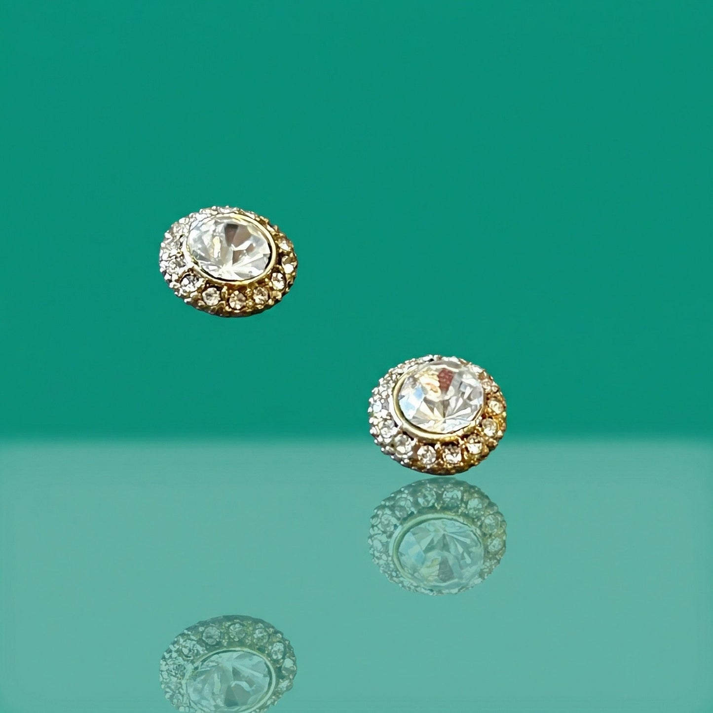 Vintage Gold Tone Round Rhinestone Halo Stud Earrings